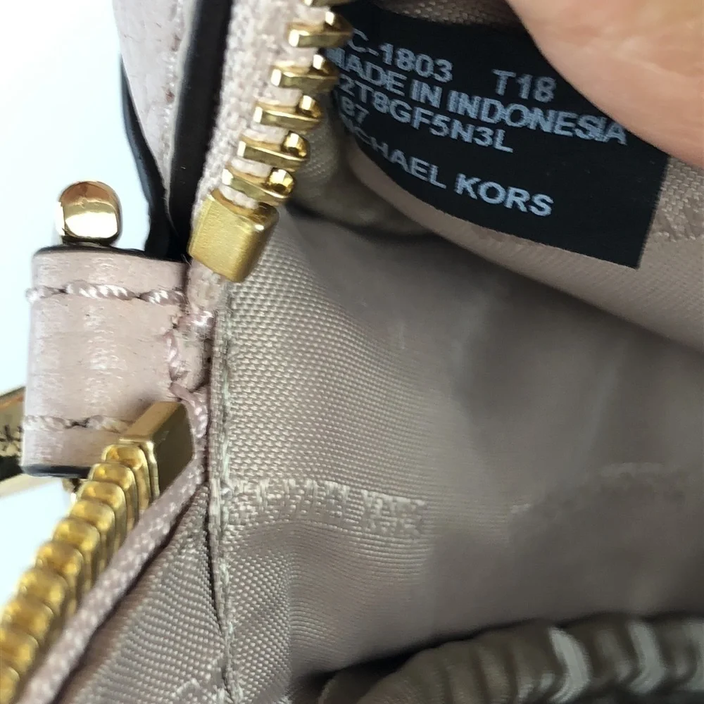 Michael Kors Canteen Chic Circle Crossbody